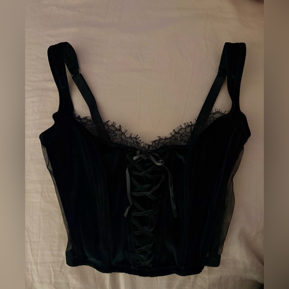 Victoria’s Secret dream angels lace up velvet bra top